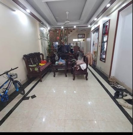  Nhà 3 tầng ngõ Phạm Ngũ Lão, ô tô thông