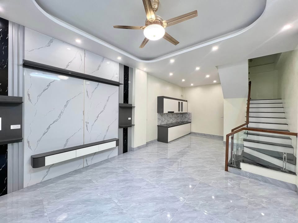 NHÀ 3 TẦNG NGÕ VĂN CAO THÔNG TRẦN HUY LIỆU GIÁ TỐT