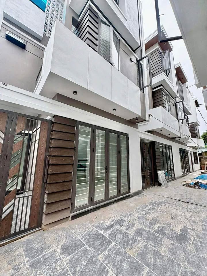 NHÀ KHU NGUYỄN KHUYẾN SẮP HOÀN THIỆN FULL TIỆN NGHI GIÁ TỐT